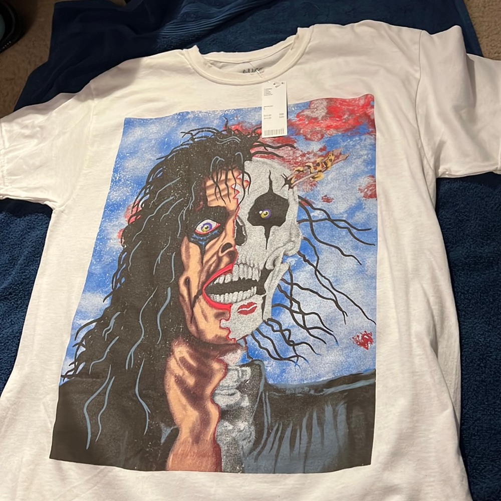 Mens large T shirt urban outfitters